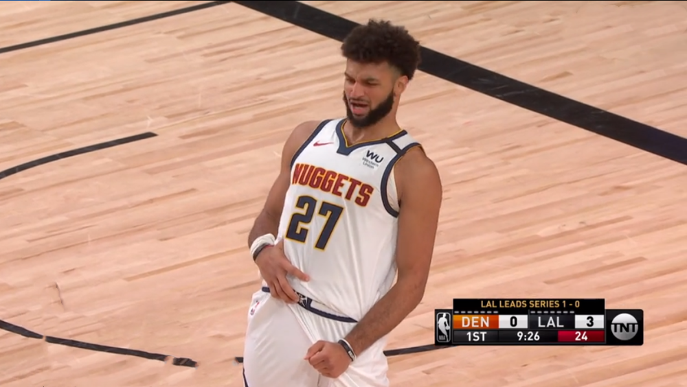 ewc-CBA常规赛赛程吃紧；利物浦赛前手感冰凉；引发热议；医务组通报恢复(入冬以来呼吸道疾病高发引发舆论热议)