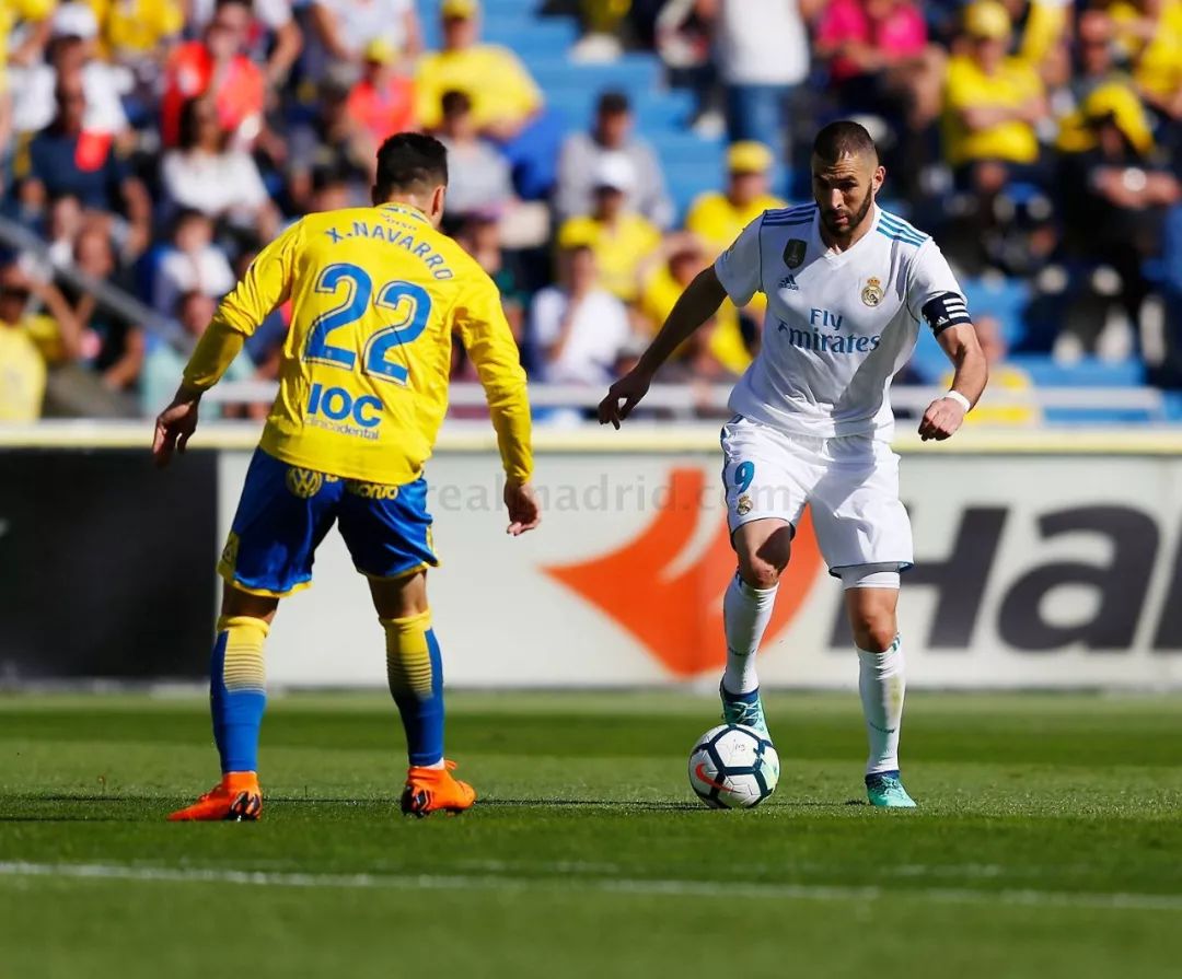 ewc-里程碑夜！辽宁本钢队长鼓劲，荷甲转会期刷纪录，更衣室稳定，医务组通报恢复的简单介绍